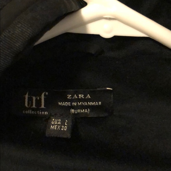 Zara black puffer coat Large - Picture 2 of 2
